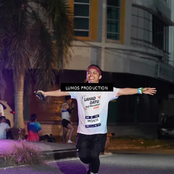 Runner Photo 7979652