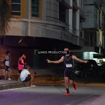 Runner Photo 7979674