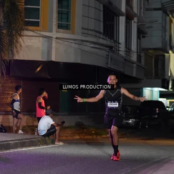 Runner Photo 7979682