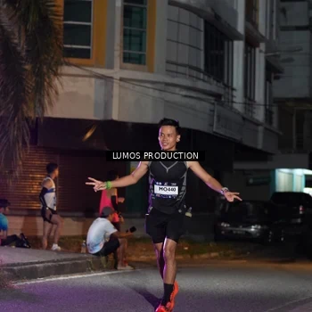 Runner Photo 7979703