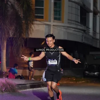 Runner Photo 7979718