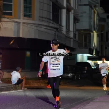 Runner Photo 7979725