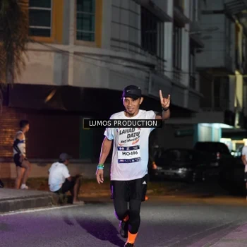 Runner Photo 7979731