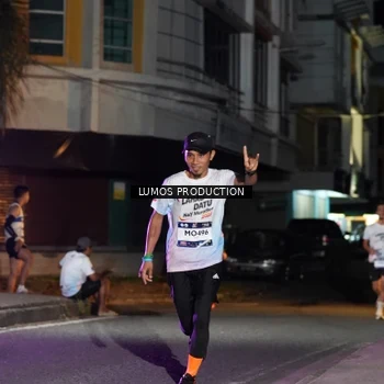 Runner Photo 7979732