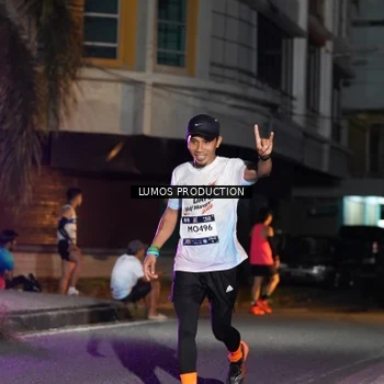 Runner Photo 7979738