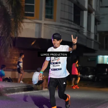 Runner Photo 7979744