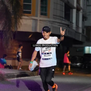 Runner Photo 7979748