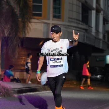Runner Photo 7979749
