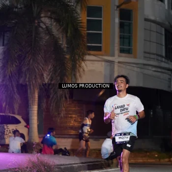 Runner Photo 7979765