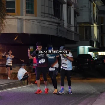 Runner Photo 7979797