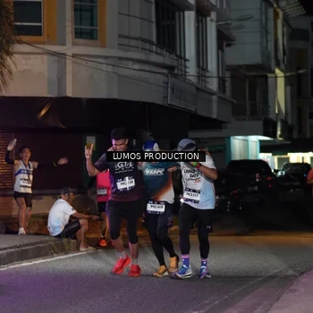 Runner Photo 7979799