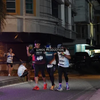 Runner Photo 7979800