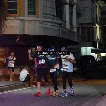 Runner Photo 7979806