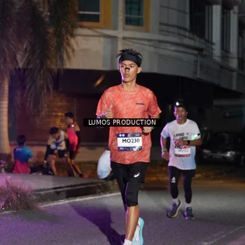 Runner Photo 7979837
