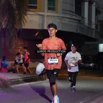 Runner Photo 7979841