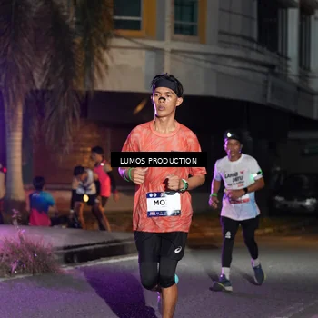 Runner Photo 7979843