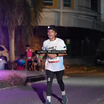 Runner Photo 7979858