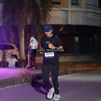 Runner Photo 7979900