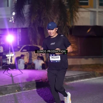 Runner Photo 7979909