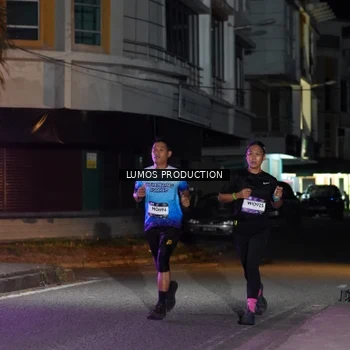 Runner Photo 7979936
