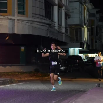 Runner Photo 7979968