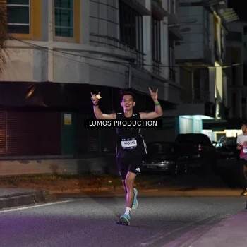 Runner Photo 7979977