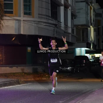 Runner Photo 7979981