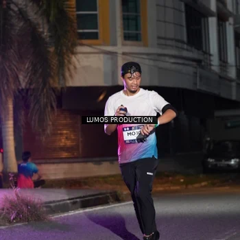 Runner Photo 7980028
