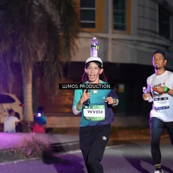 Runner Photo 7980088