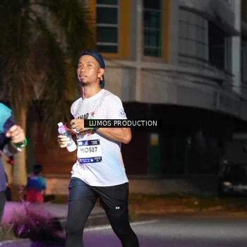 Runner Photo 7980095