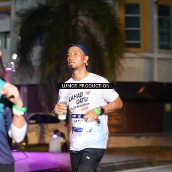 Runner Photo 7980101