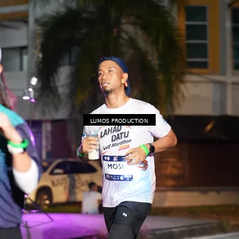 Runner Photo 7980103
