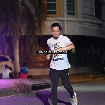 Runner Photo 7980135