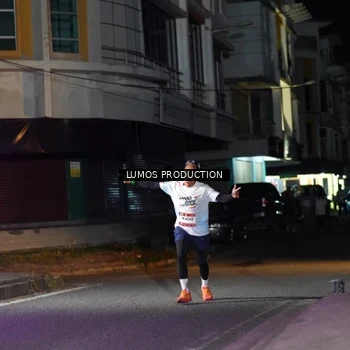Runner Photo 7980342
