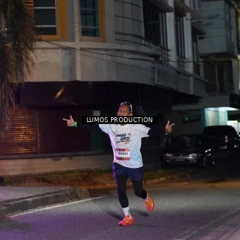 Runner Photo 7980351