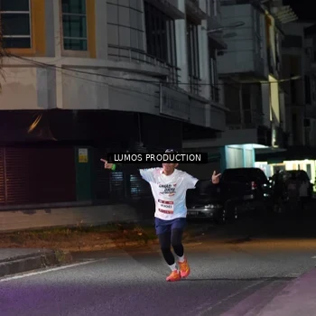 Runner Photo 7980355
