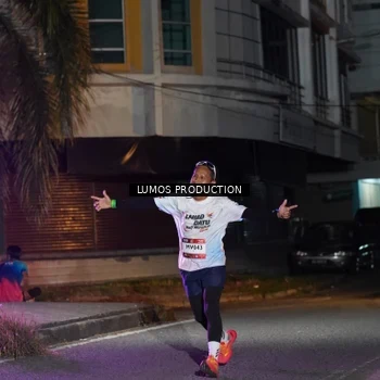 Runner Photo 7980360