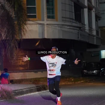 Runner Photo 7980366