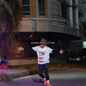 Runner Photo 7980368