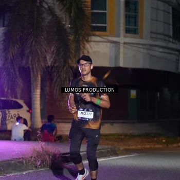 Runner Photo 7980498