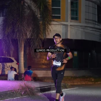 Runner Photo 7980500