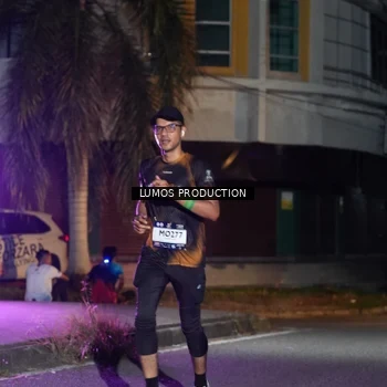 Runner Photo 7980503