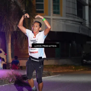 Runner Photo 7980544