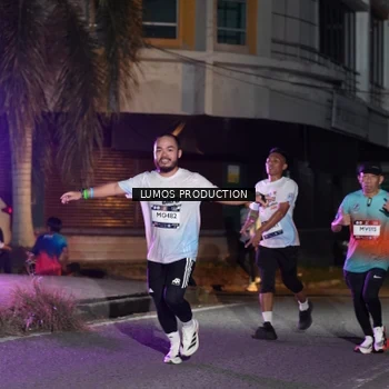 Runner Photo 7980639