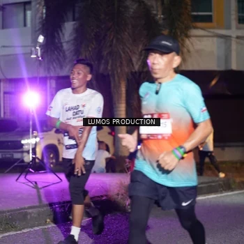 Runner Photo 7980669