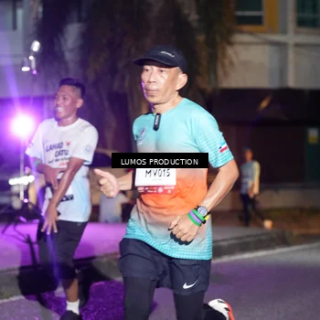 Runner Photo 7980672