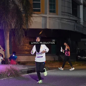Runner Photo 7980765