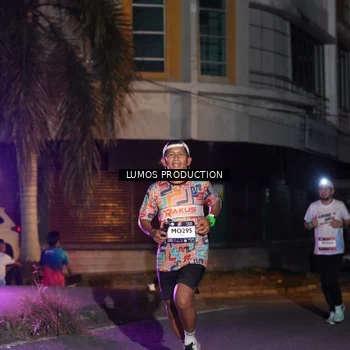 Runner Photo 7980844