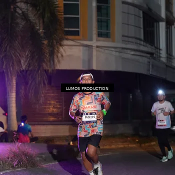 Runner Photo 7980848