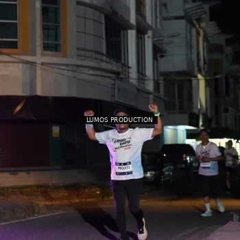 Runner Photo 7980958